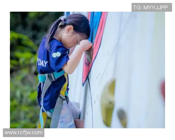 攀岩高手周敏专访分享成功秘诀与心路历程