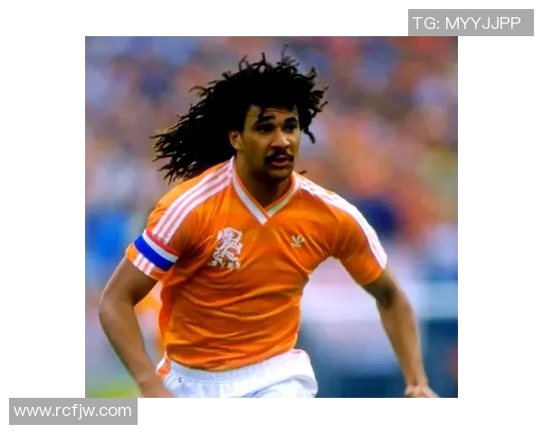 帅气足球明星的名字盘点他们的魅力与球场风采同样耀眼